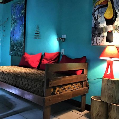 Waleskas Place Bed & Breakfast Puerto Jimenez Exterior photo