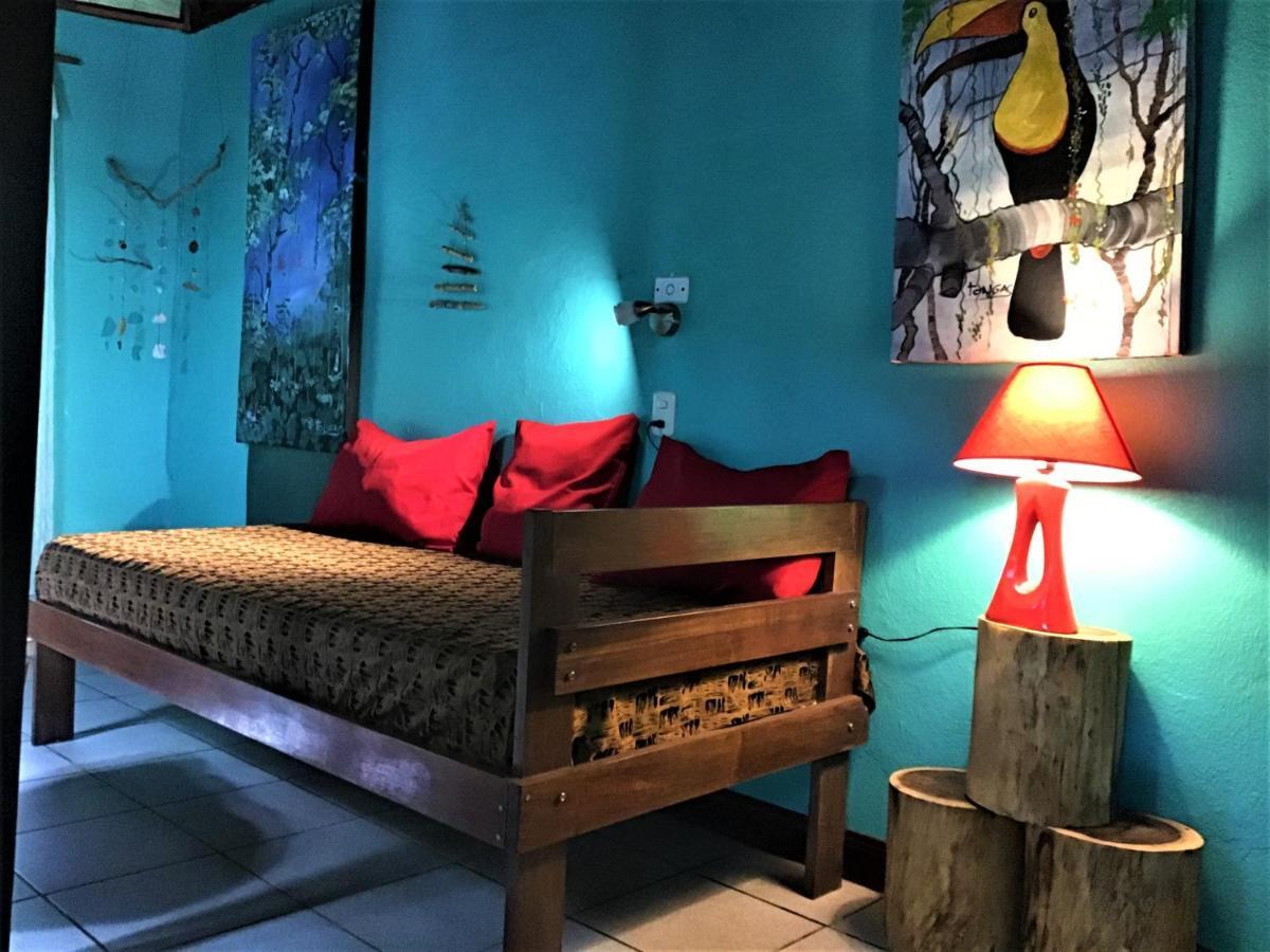 Waleskas Place Bed & Breakfast Puerto Jimenez Exterior photo
